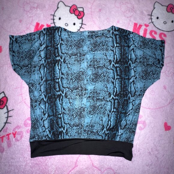 y2k trashy snake print top - Picture 2 of 4